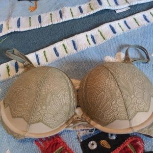 Victoria Secret Bombshell Bra